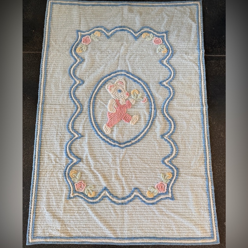 Vintage Chenille Baby Crib Bedspread Blanket Blue Bear Pastel 40"x57"